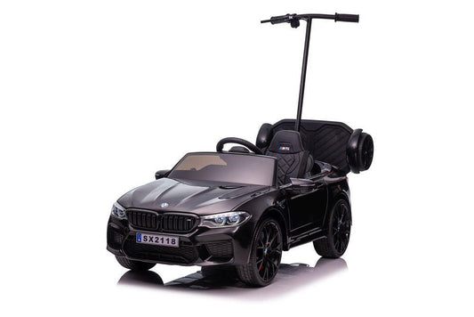 BMW M5 Batteriebetriebenes Kinderfahrzeug mit Eltern-Plattform – Luxuriöses Fahrerlebnis - kidsdrive.net - Rideonkidcar - Elektroauto für Kinder - Geschenkidee - Kinderfahrzeug